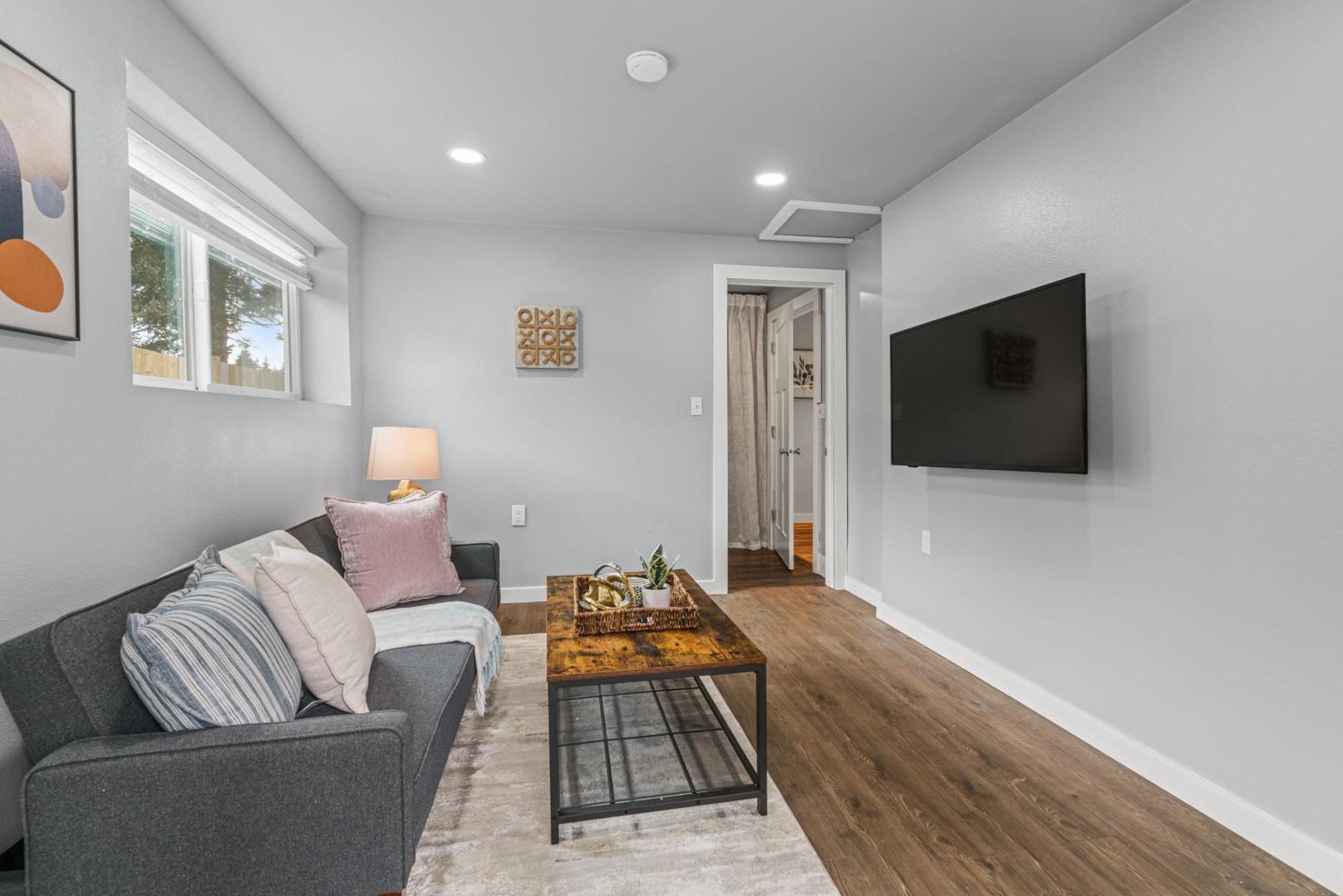 Cozy North Rambler With Spacious Yard Holiday home